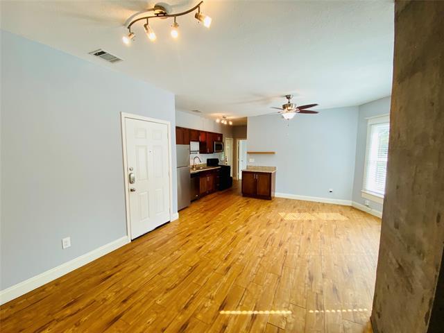 Building Photo - 4318 Junius St