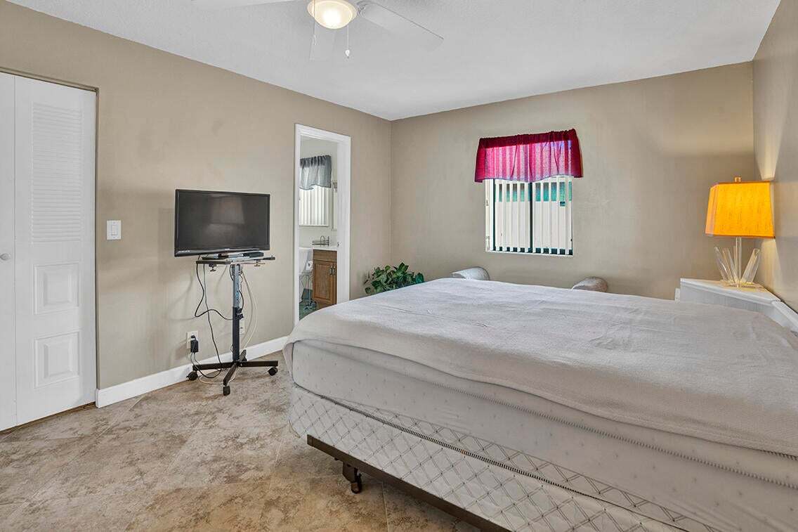 Building Photo - 6722 Moonlit Dr