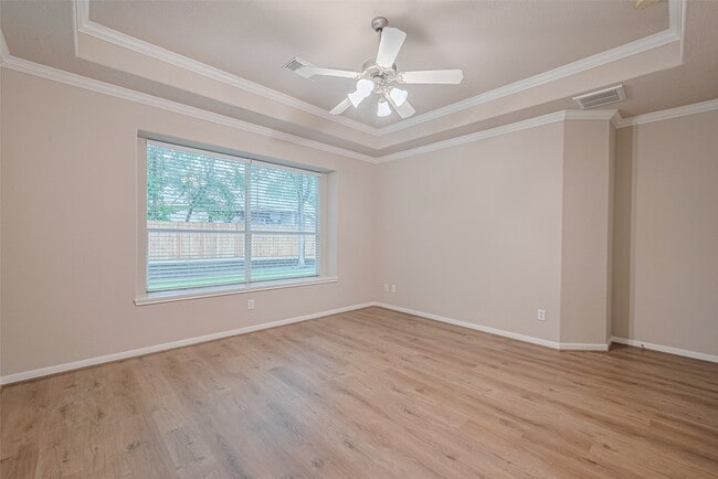 Building Photo - 23 Red Adler Pl