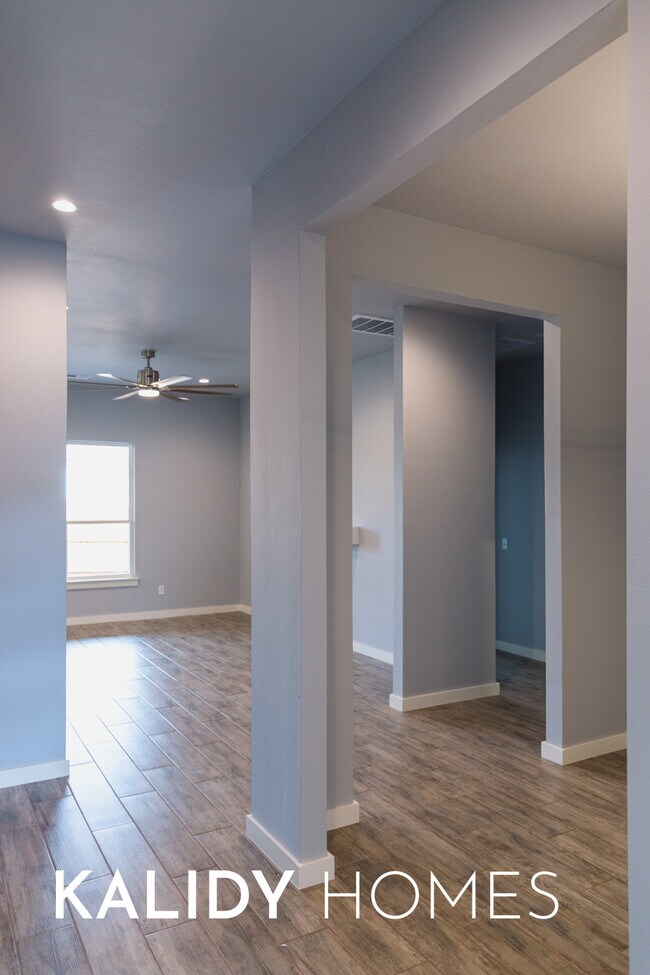 Building Photo - 504 Remington Ave