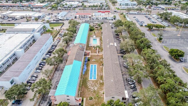 Building Photo - 3755 S School Ave