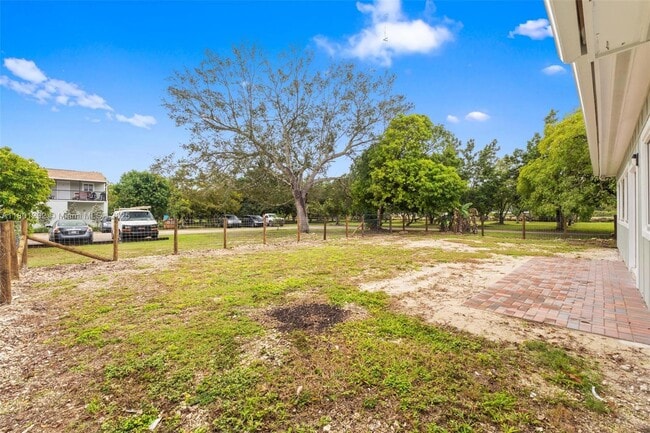 Building Photo - 21825 SW 154th Ave