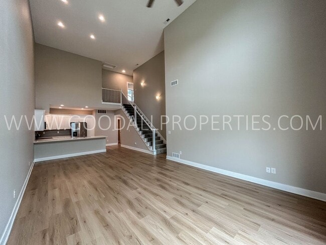 Building Photo - 4 Bedroom 2.5 Bath Townhome in Adel with attached 2-car garage.