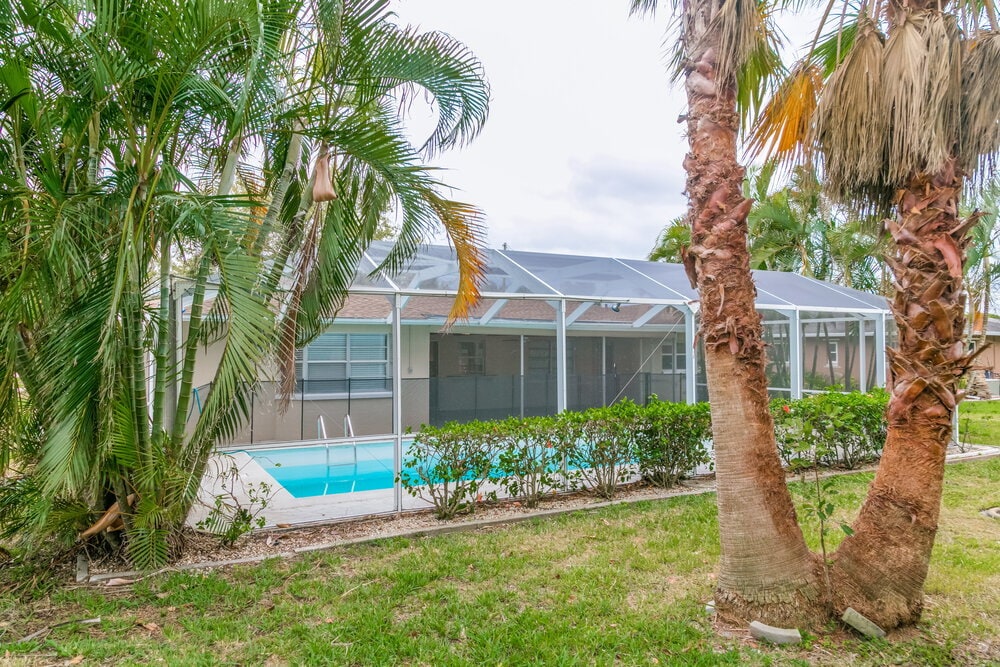 Building Photo - 2261 SE 28th St