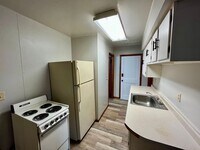 Building Photo - 316 N 1st Ave