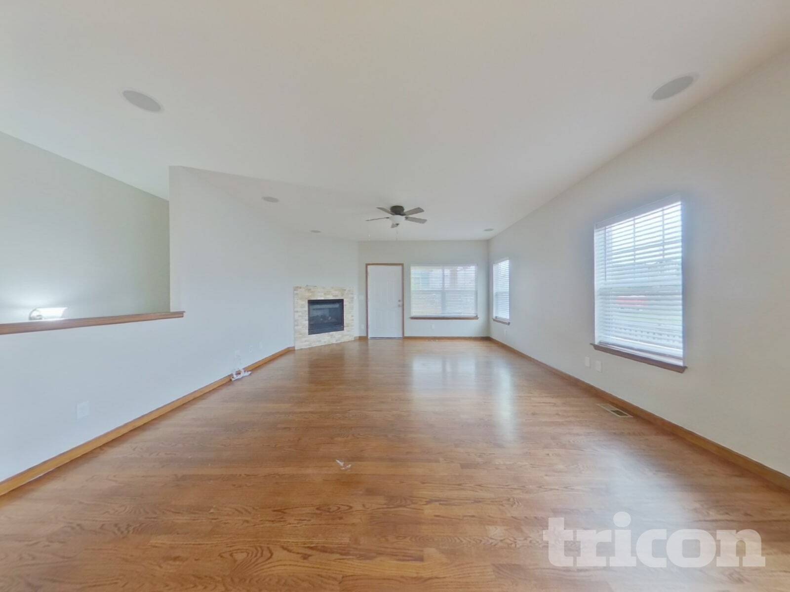 Building Photo - 6313 N Genoa Way