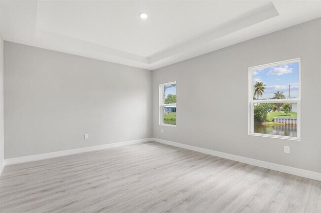 Building Photo - 573 Joy Haven Dr