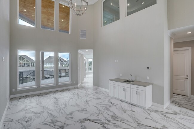 Building Photo - 502 Amalfi Dr