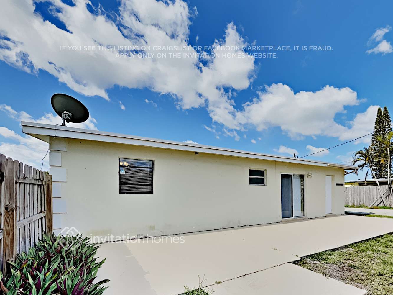 Building Photo - 5765 Nottingham Rd