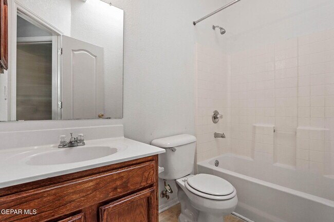 Building Photo - 2376 Joshua Louis Dr