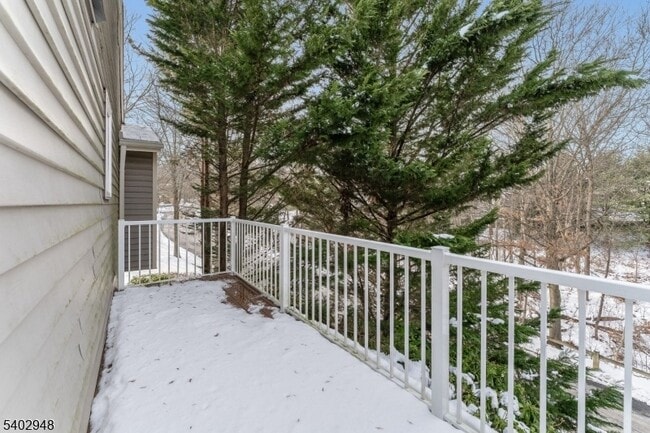 Building Photo - 48 Westchester Terrace