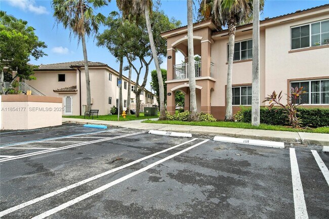 Building Photo - 1270 SE 26th St