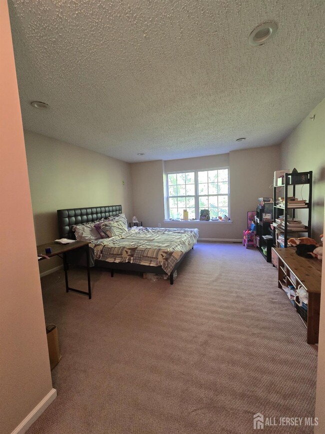 Building Photo - 201 Prestwick Way