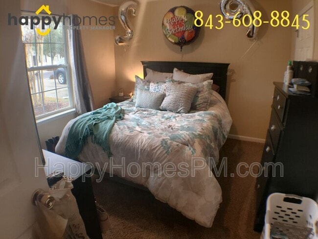 Building Photo - 7852 Park Gate Dr