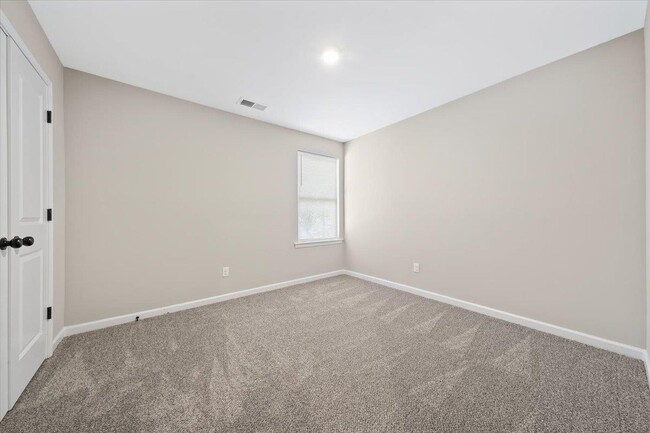 Building Photo - 3310 Tutwiler Ave