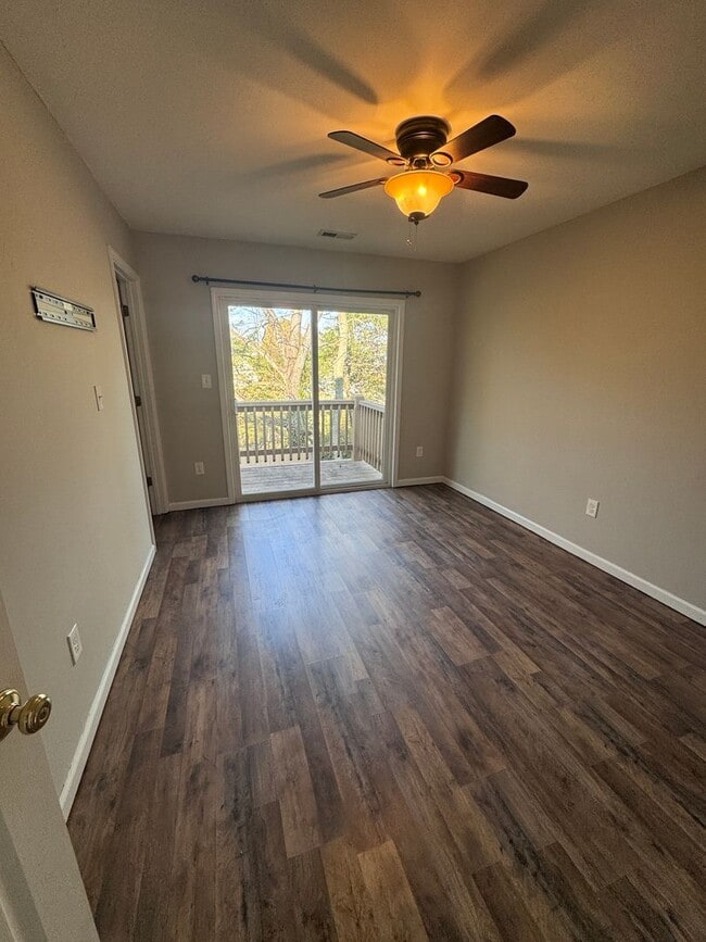 Building Photo - 3 Bedroom Townhouse in New Market