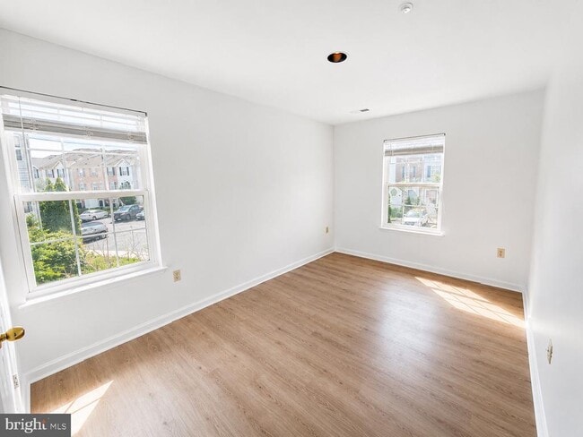 Building Photo - 308 Assembly Point Ct