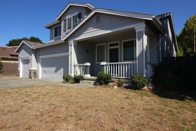 Building Photo - 4 Bedroom Home in Cloverdale