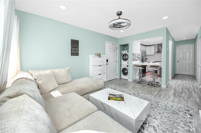 Building Photo - 607 Haven Pl