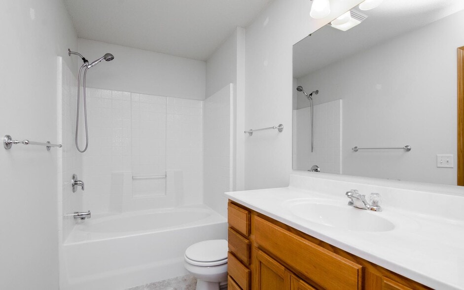 Building Photo - 534 Sicily Ct