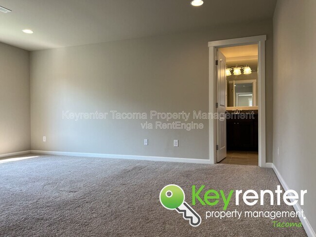 Building Photo - 16128-16181 81 Ave E