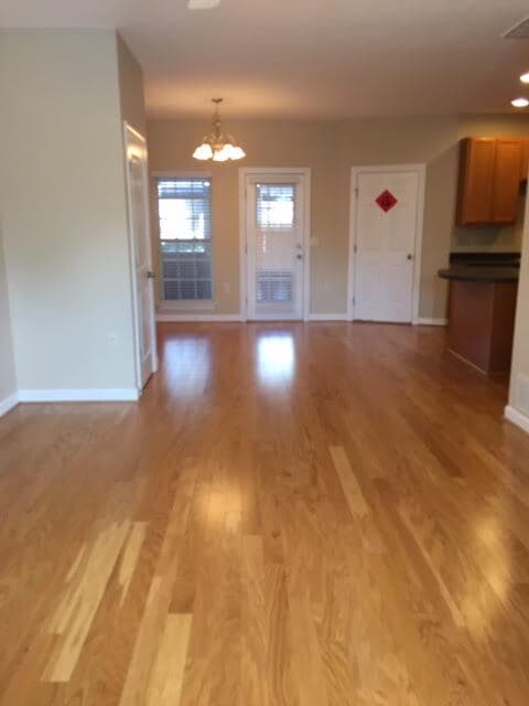 Building Photo - 378 Summergate Dr