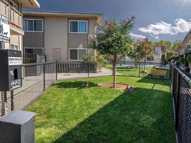 Building Photo - 5330 Monterey Rd