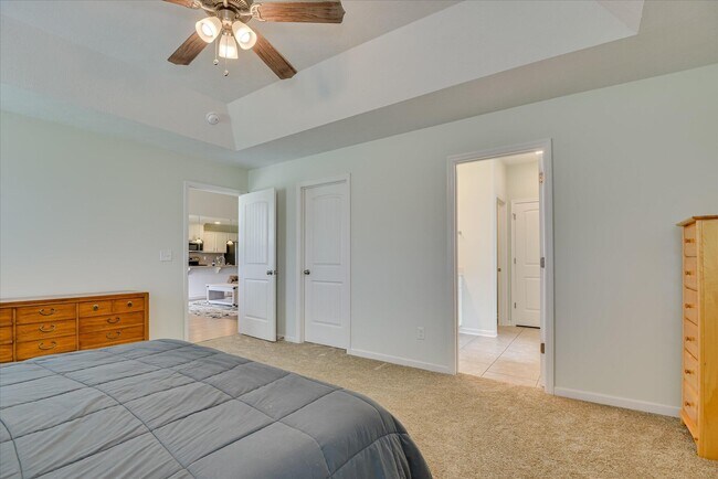 Building Photo - 1203 Belgrove Dr