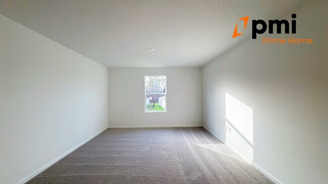 Building Photo - Brand New 5-Bedroom Home with Serene Water...