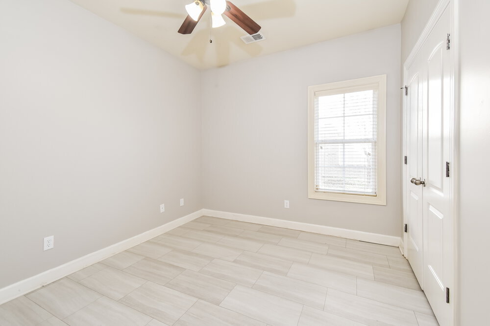 Building Photo - 3317 Champion Hills Dr