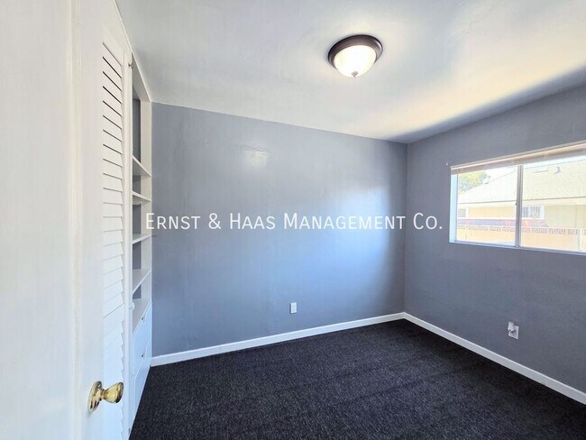 Building Photo - 6611 San Luis St