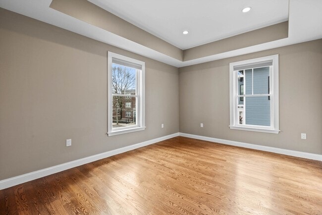 Building Photo - 63 Perrin St