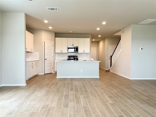 Building Photo - 11624 Comano Dr