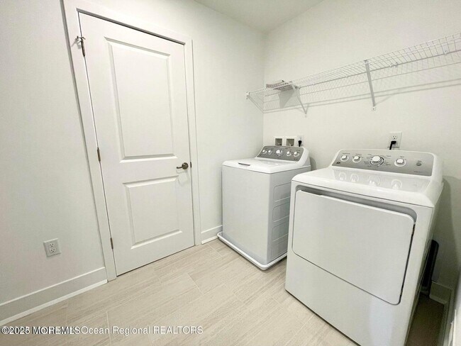 Building Photo - 106 Woolley Ct