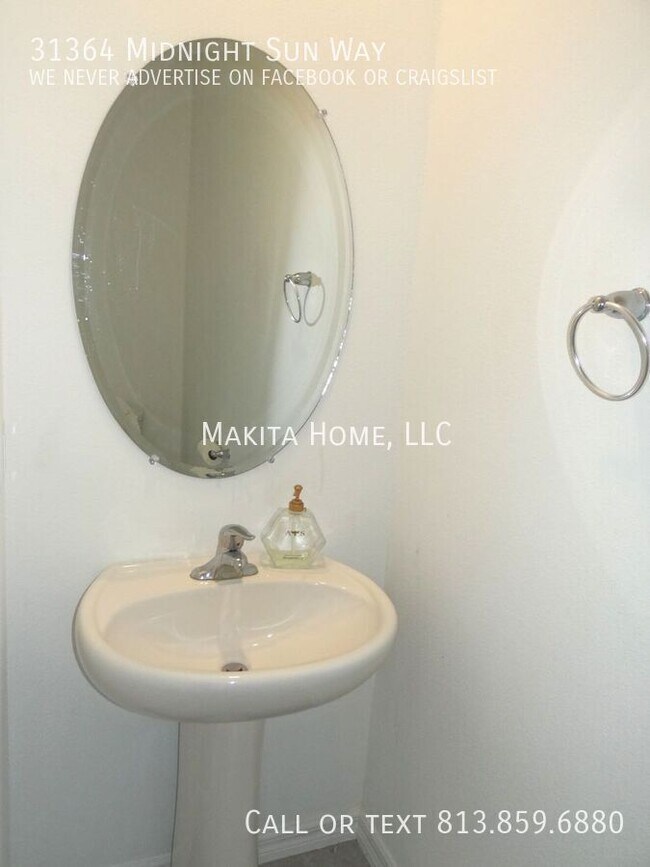 Building Photo - 31364 Midnight Sun Wy