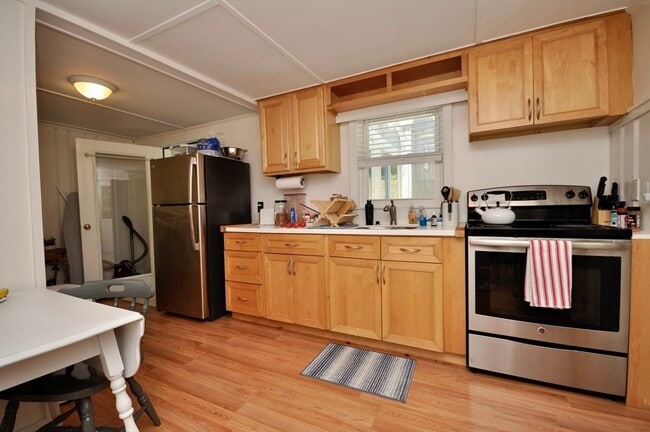 Building Photo - 28 Cochituate Rd