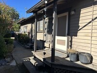Building Photo - Lovely 1 Bedroom, 1 Bathroom Unit with Office in West Petaluma