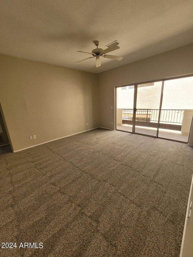 Building Photo - Quiet 2 bedroom condo in Fountain Hills!