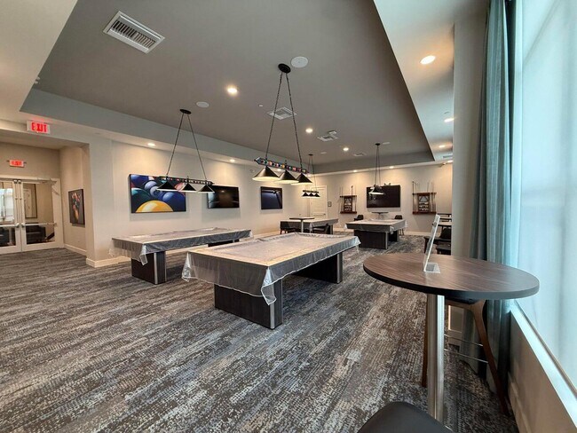 Building Photo - 5759 Phoenix Palm Ct