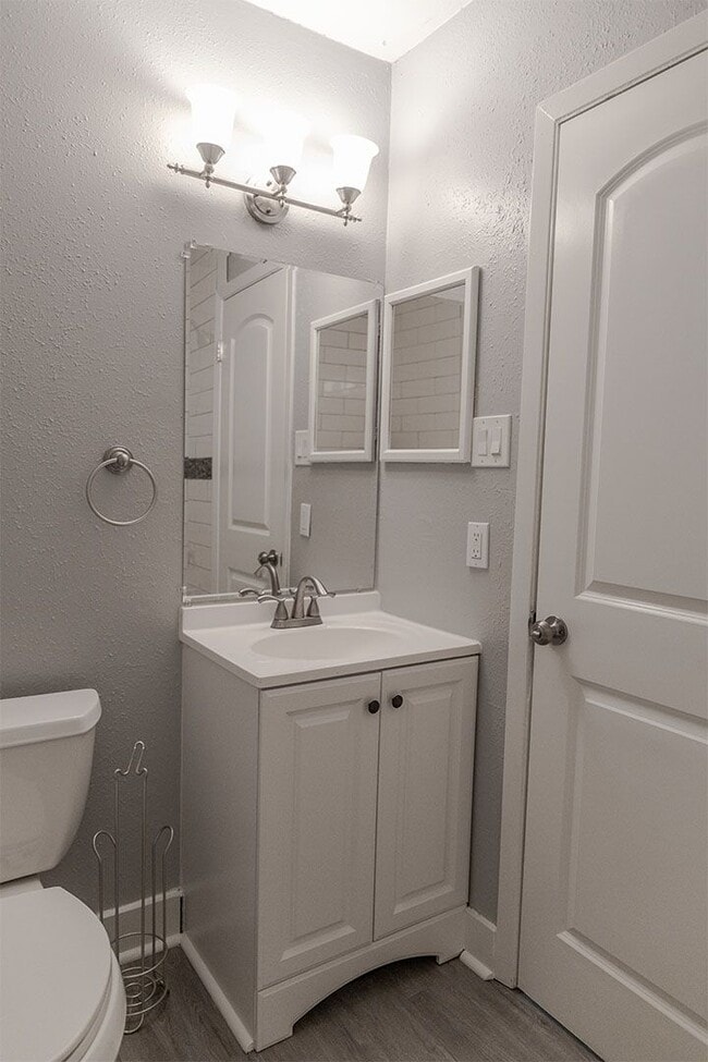 Building Photo - 1507 Grayford Dr