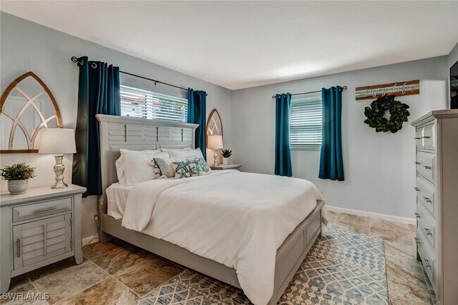 Building Photo - 1351 Curlew Ave