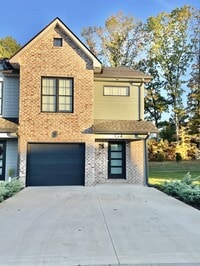 Building Photo - 537 Bellamy Ln