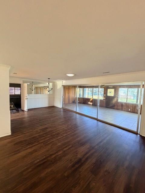 Building Photo - 1617 Lakeside Dr