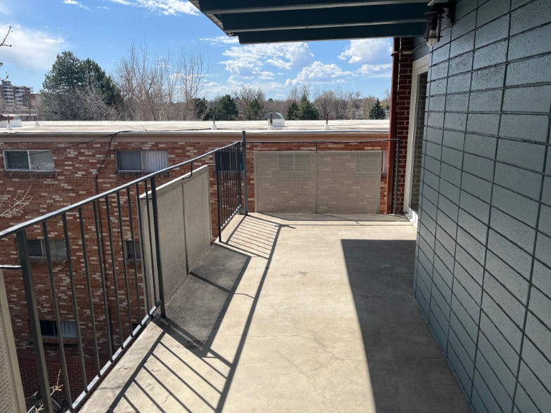 Building Photo - 2401 S Gaylord St