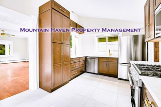 Building Photo - 16 Colorado Blvd