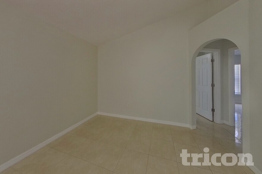 Building Photo - 311 Ferrara Ct