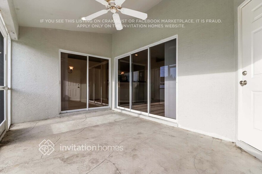 Building Photo - 2604 SW 9th Pl