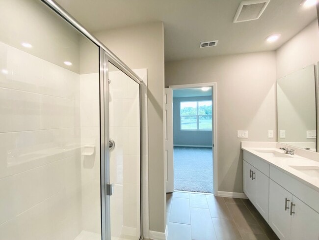 Building Photo - 572 Sun Warbler Wy