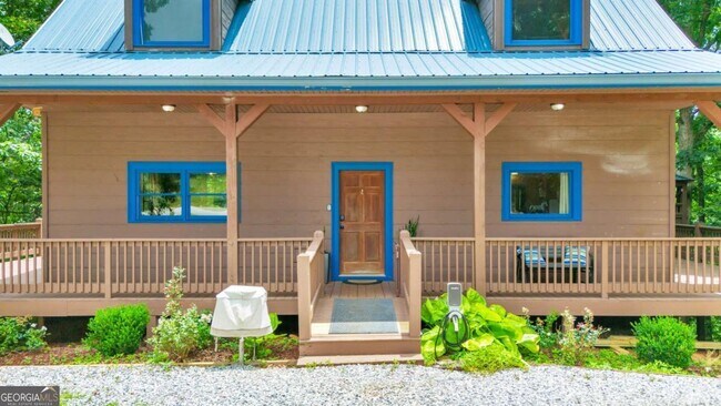 Building Photo - 417 Hickory Ridge Dr