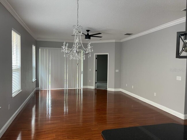 Building Photo - 1604 Eagle Feather Dr